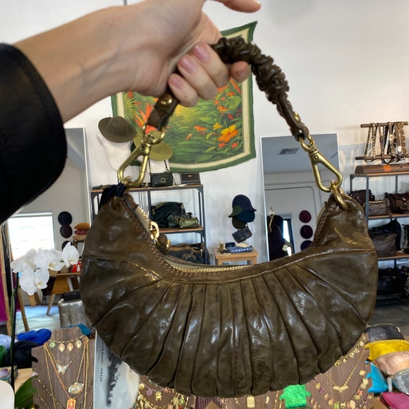 Shoulder Bag "LUNA" in khaki - Picture 6 of 6